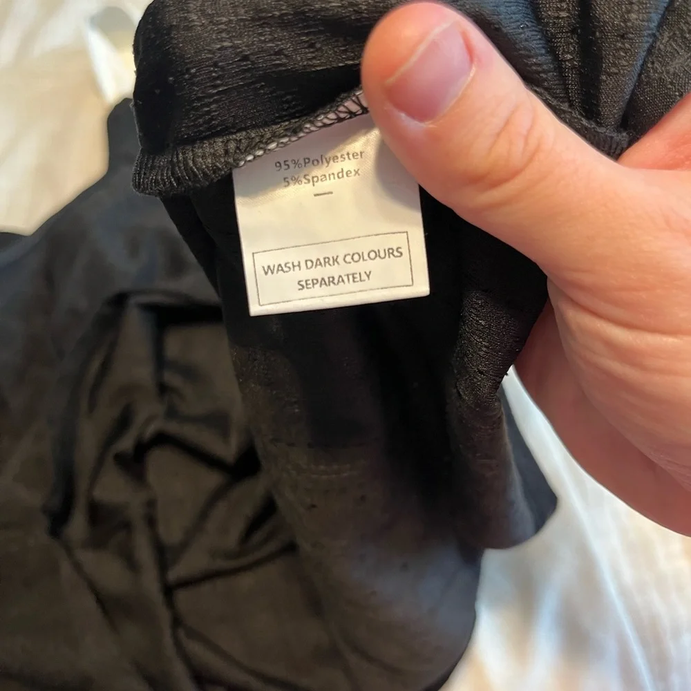 NWT Wiholl Womens Tank Tops V Neck Sleeveless Flowy Loose Fit Basic Casual - Picture 5 of 5